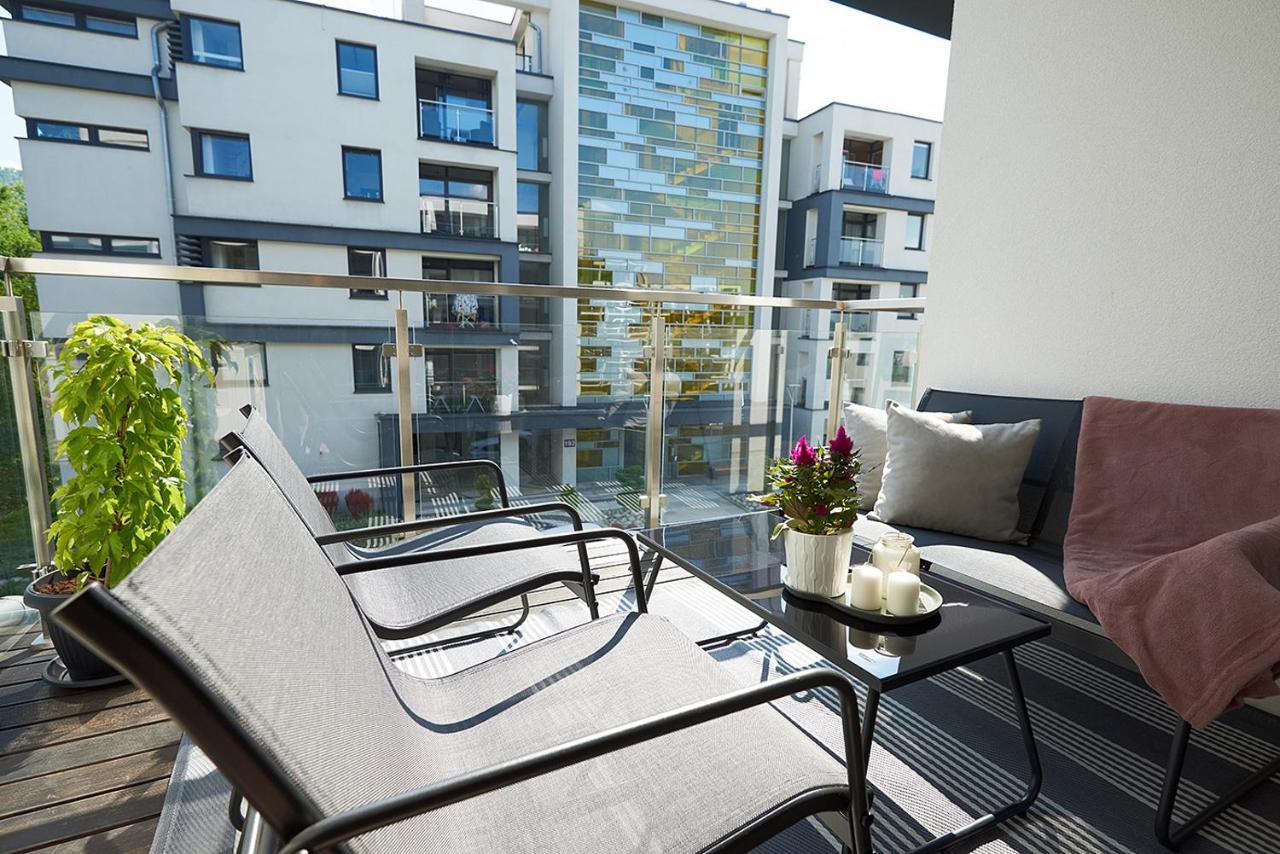 Debowiec Apartment *